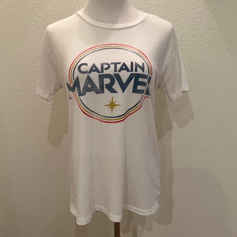 Aerie White Captain Marvel Tee